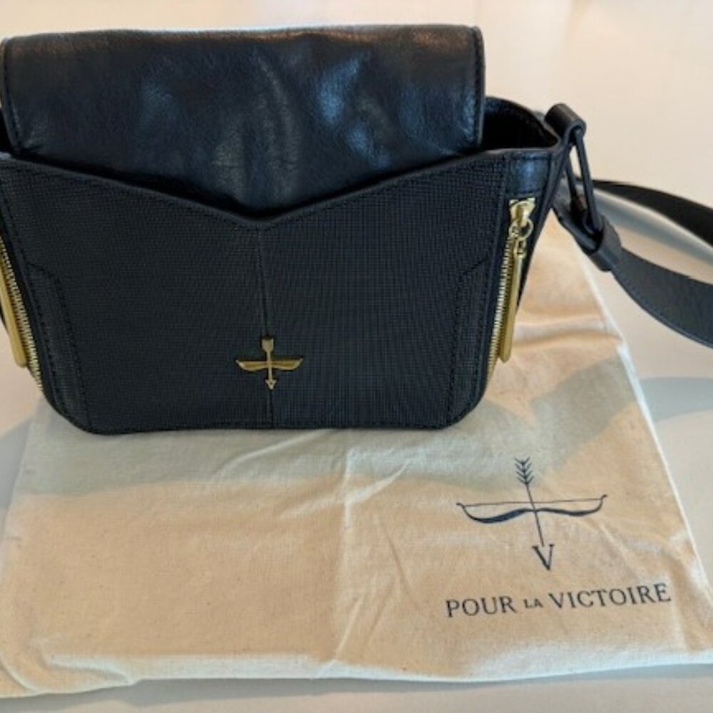 Pour La Victoire Purse